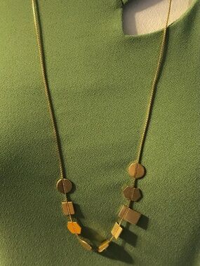 Gold Tone Necklace